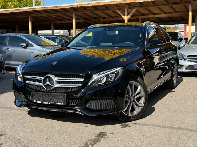 Mercedes-Benz C 220, черен, 2017 г., снимка от автокъщата