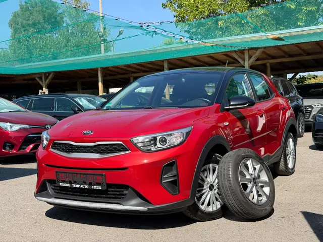 Kia Stonic, червен, 2020 г. – снимка от автокъщата