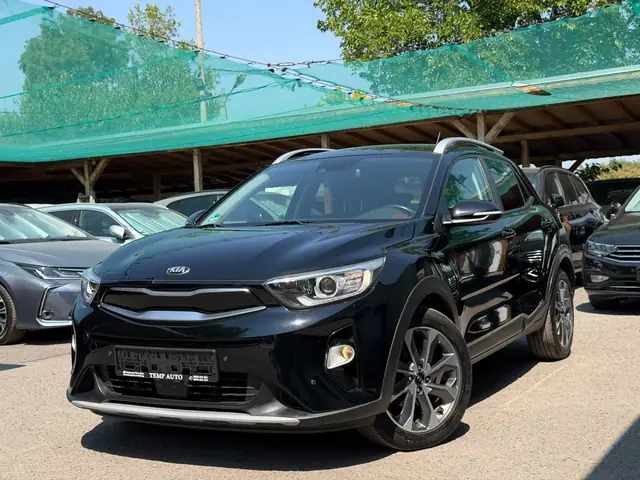 Kia Stonic, черен, 2018 г., снимка от автокъщата