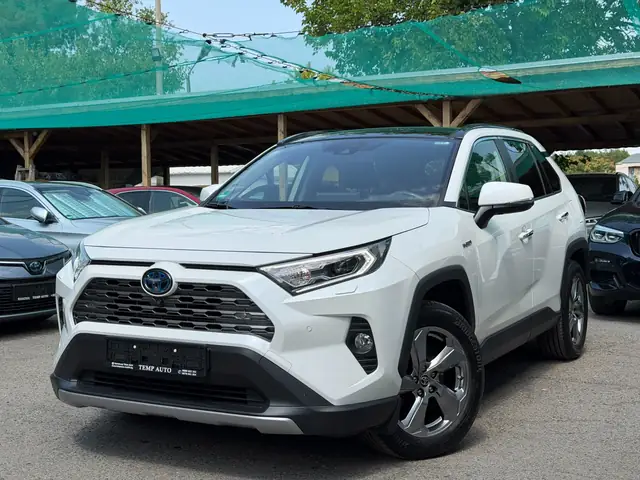Toyota RAV4, бял, 2020 г. – снимка от автокъщата