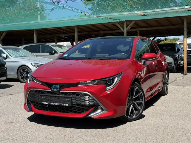Toyota Corolla, червен, 2020 г. – снимка от автокъщата