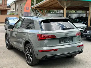 Audi Q5 2021 г., сив, снимка 7