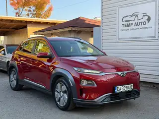 Hyundai Kona 2020 г., бордо, снимка 2