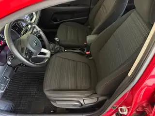 Kia Stonic 2018 г., червен, снимка 7